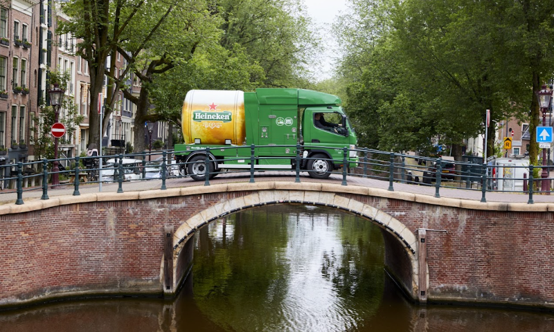 Elektrische biertankwagen van Heineken